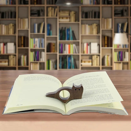 Natural Wood Cat Dog Bookmark, Animal Reading Marker, Eco - friendly Book Page Holder for Study, Unique Gift