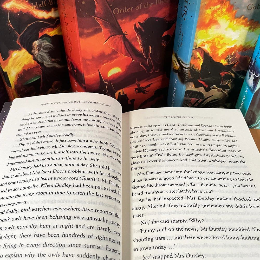 Famous Classic English Stories 8-Book Set, Kids Educational Reading Library, Early Learning English Novels & Ideal Gift for Children